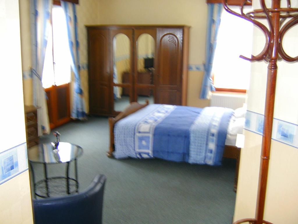 B&B Le Petit Normand Жале Екстериор снимка