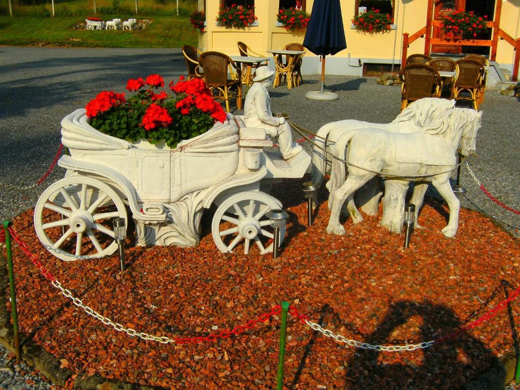 B&B Le Petit Normand Жале Екстериор снимка
